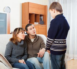 parents-talk-to-child-about-divorce